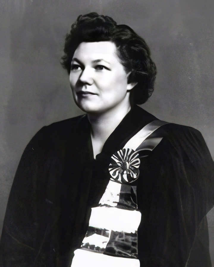 photo of Marcella Bélanger Violette when graduating for her doctorate